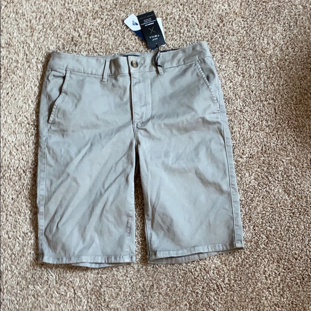 Low rise shorts
